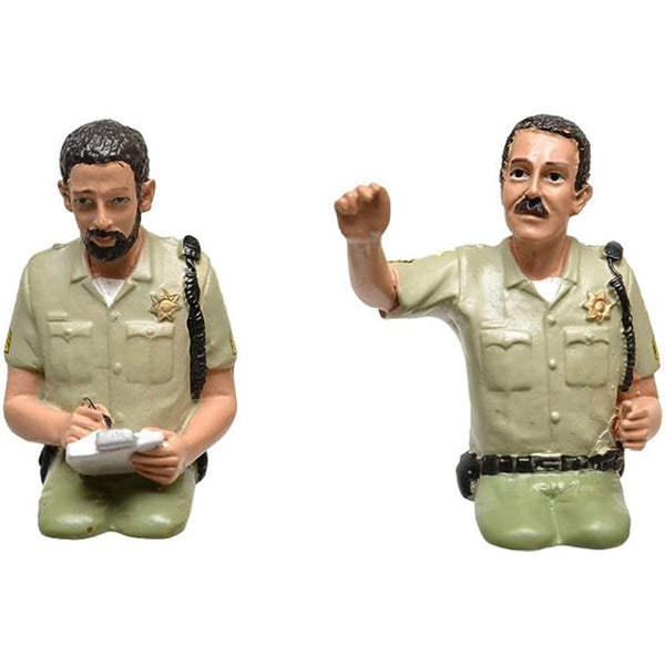 Seated Sheriff 1:24 Scale Figure (Set of 2)