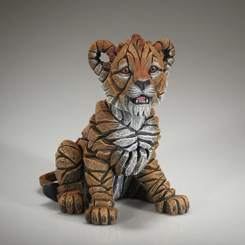 Edge Lion Cub Figure